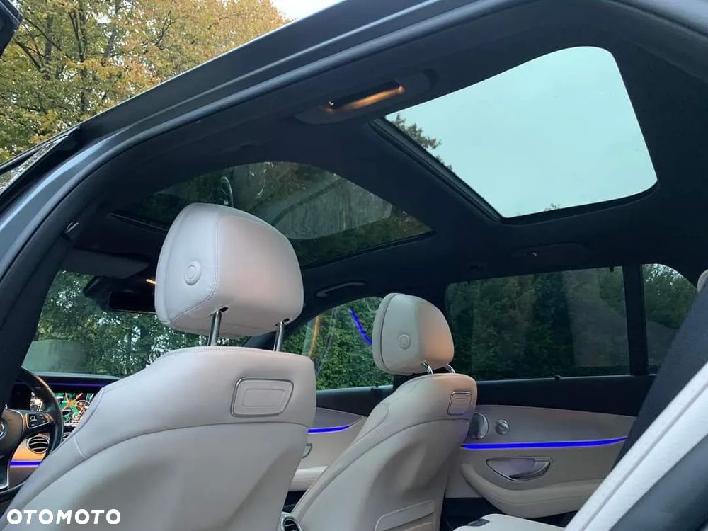 Mercedes-Benz Klasa E 350 d T 9G-TRONIC AMG Line - 21