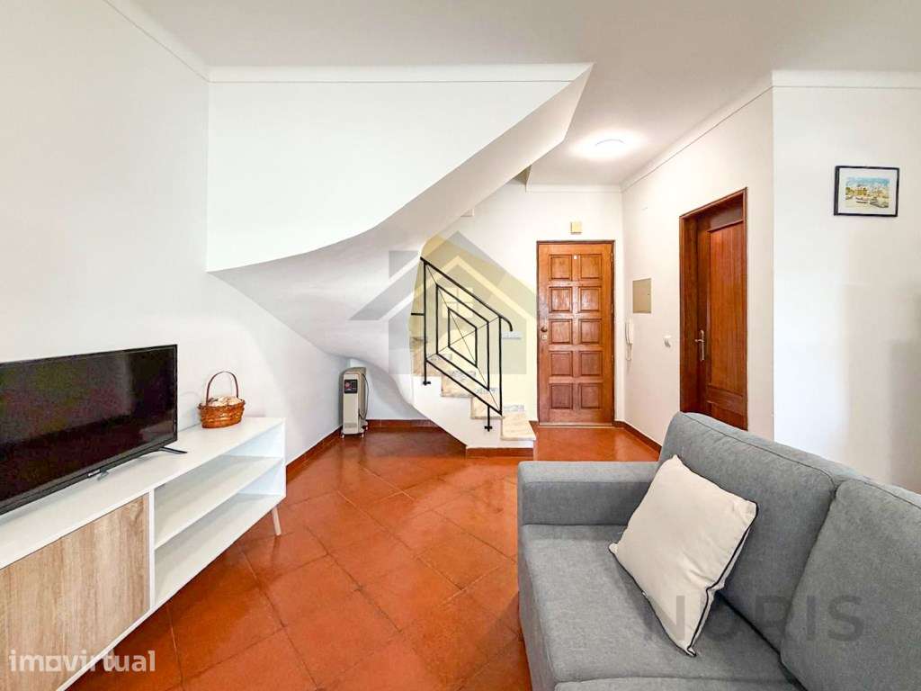 Apartamento T2 para Arrendamento Anual na Praia da Rocha - Grande imagem: 3/20