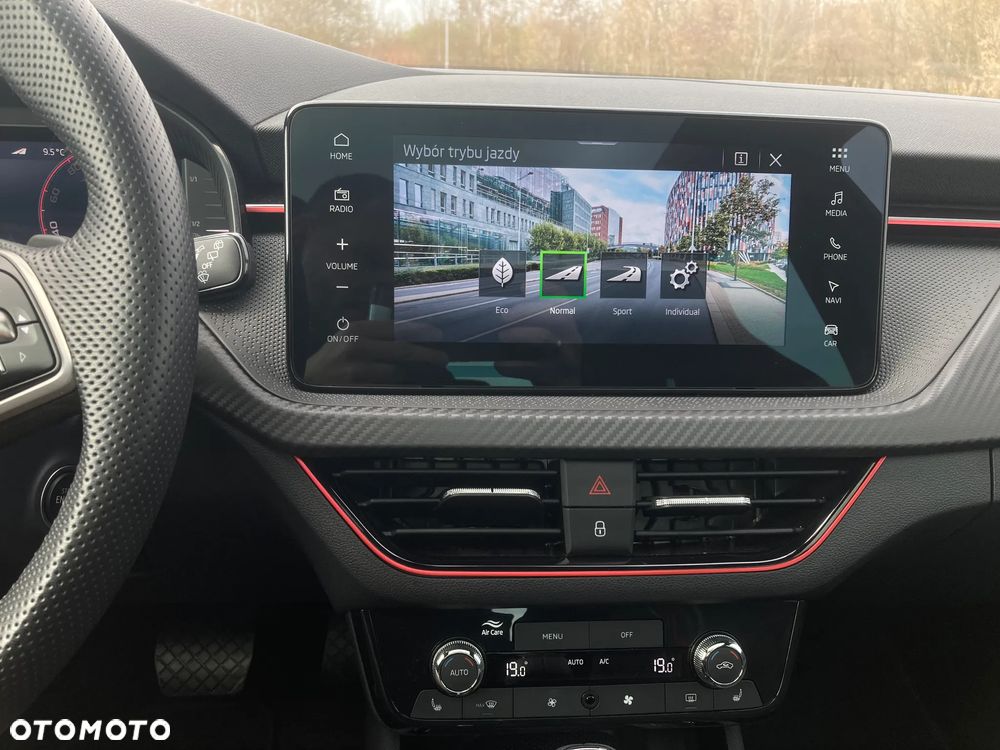 Skoda Kamiq 1.5 TSI Monte Carlo DSG - 13