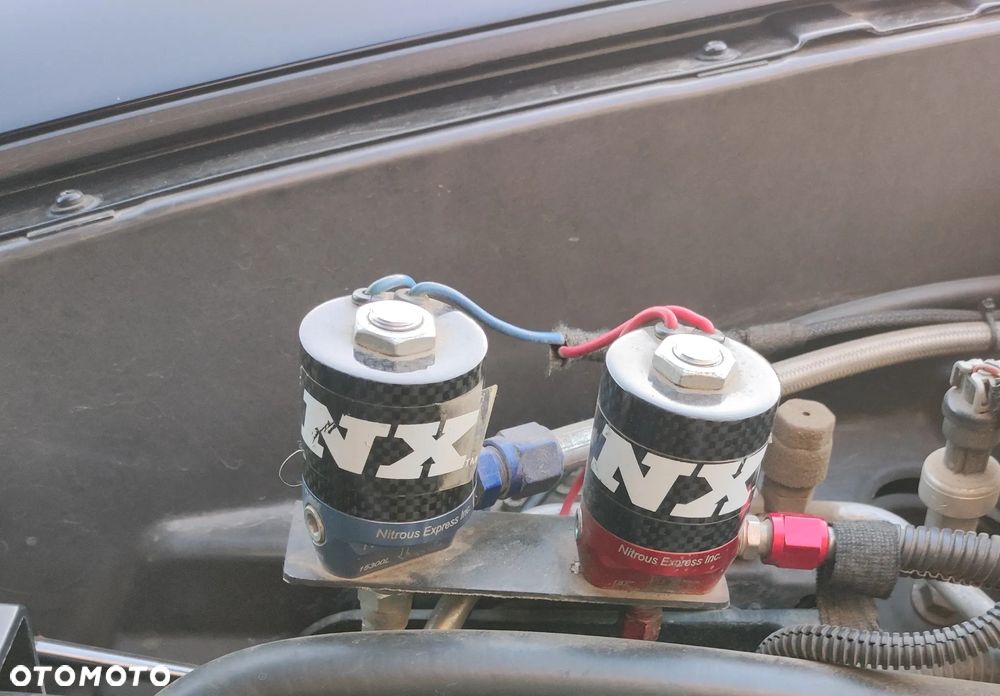 Chevrolet Corvette - 10