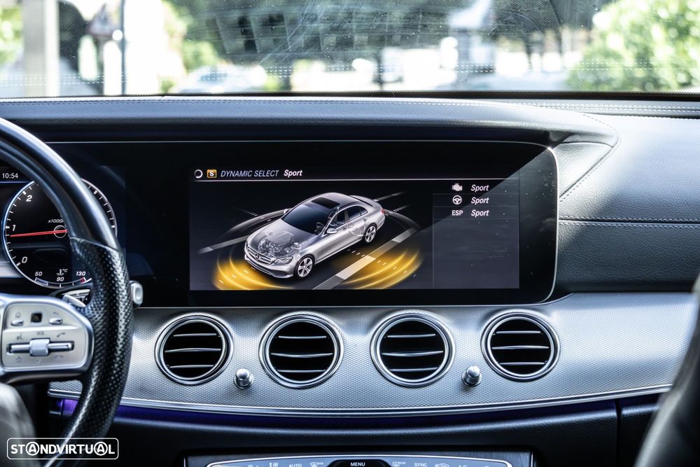 Mercedes-Benz E 220 d AMG Line - 43