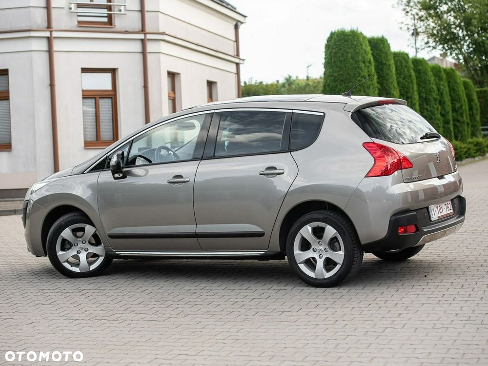Peugeot 3008 HDi 115 Allure - 14