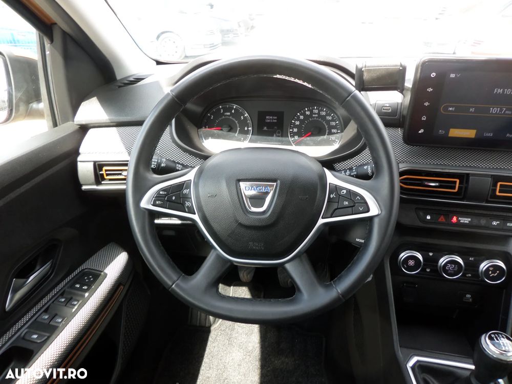 Dacia Sandero Stepway ECO-G 100 MT6 Expression - 27