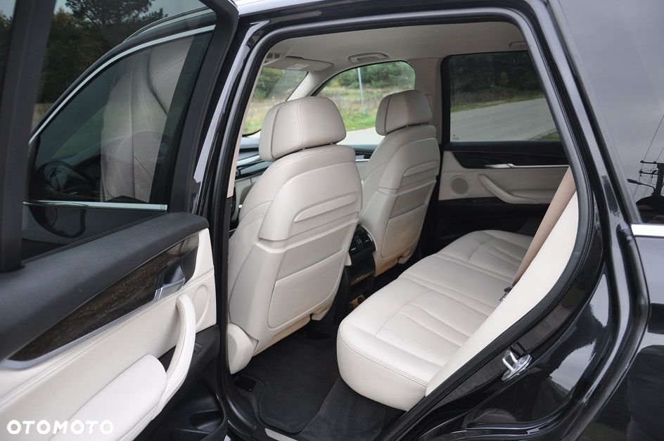 BMW X5 xDrive25d - 13