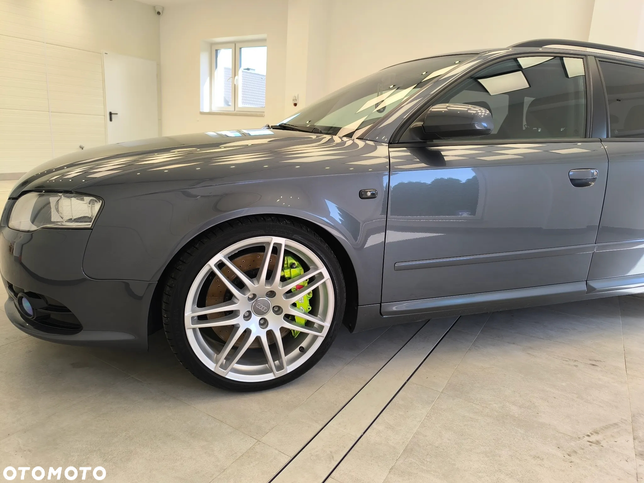 Audi A4 2.0 DTM T FSI Quattro - 13