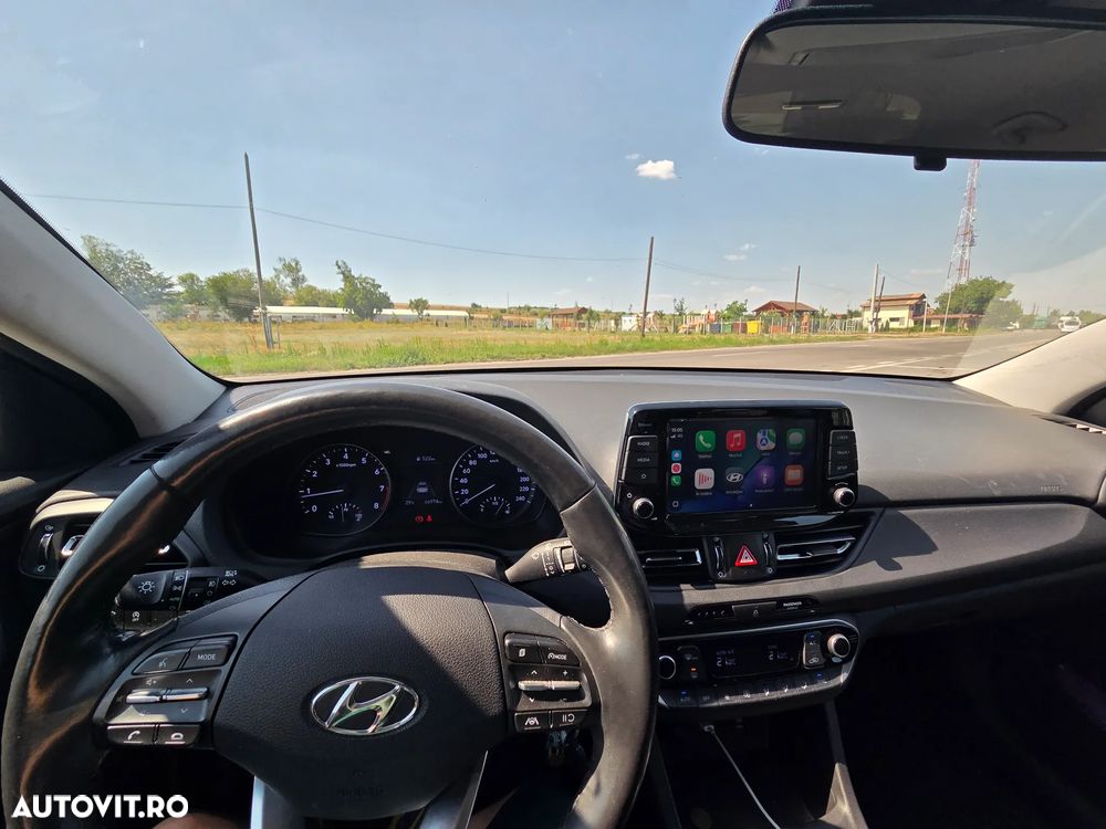 Hyundai i30 1.5 110CP M/T Highway - 4
