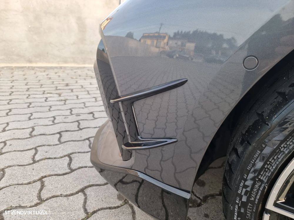 BMW M135i xDrive - 7