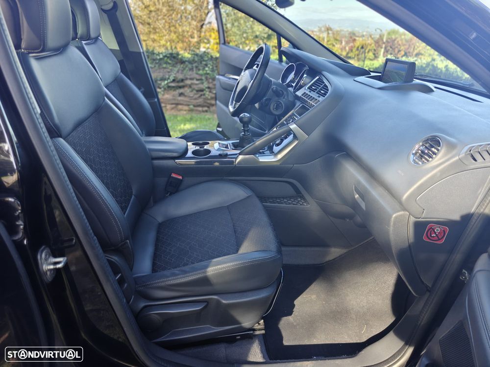 Peugeot 3008 1.6 HDi Allure - 18