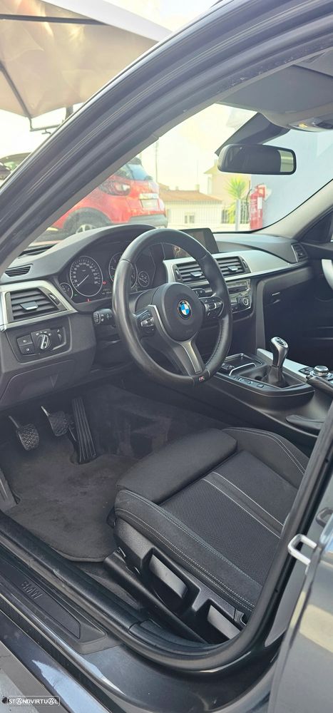 BMW 318 d Touring Pack M - 14