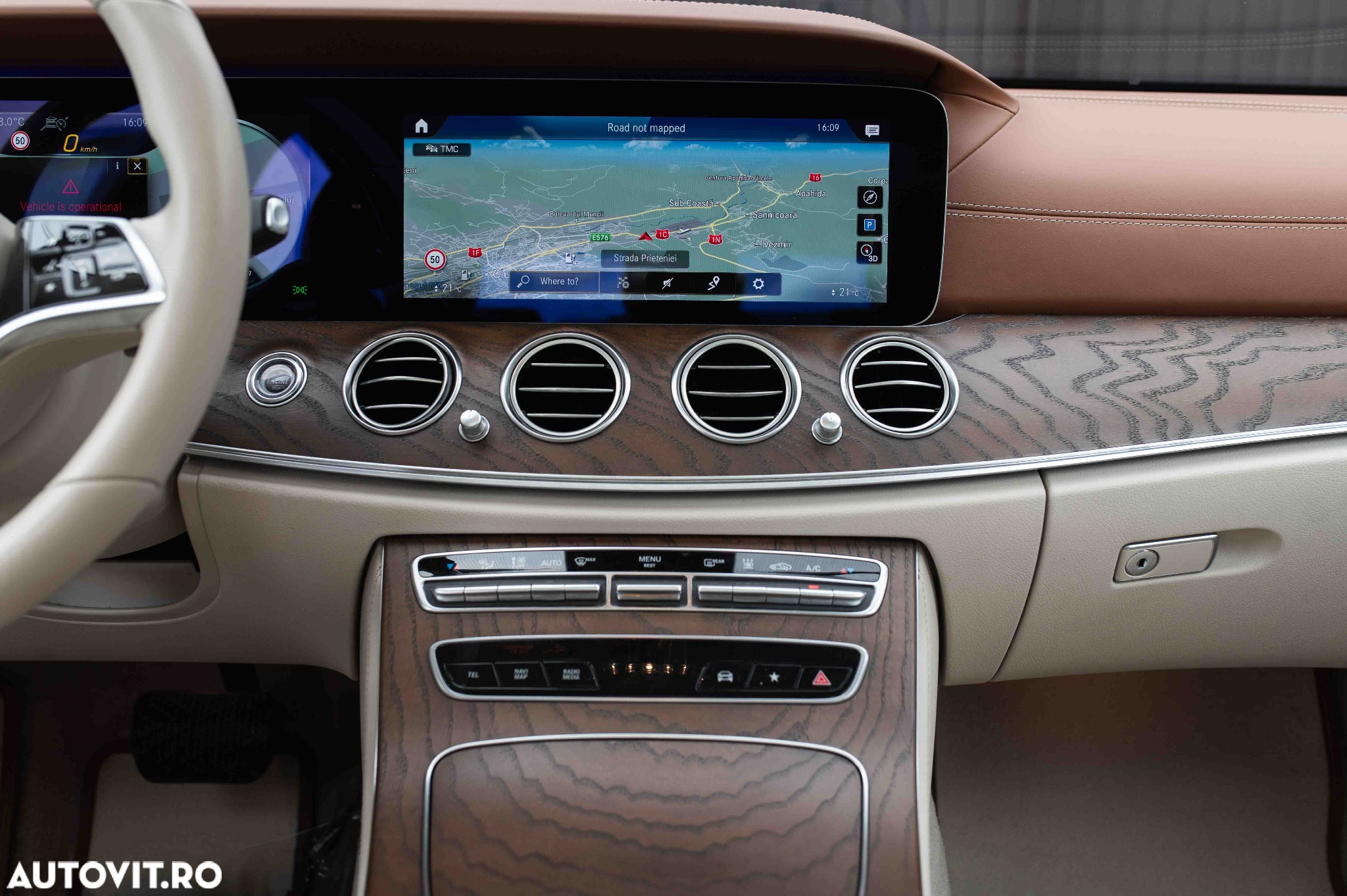 Mercedes-Benz E 300e 4Matic 9G-TRONIC Edition AVANTGARDE - 19