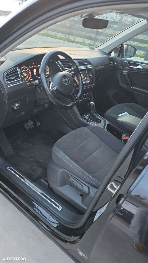 Volkswagen Tiguan - 3