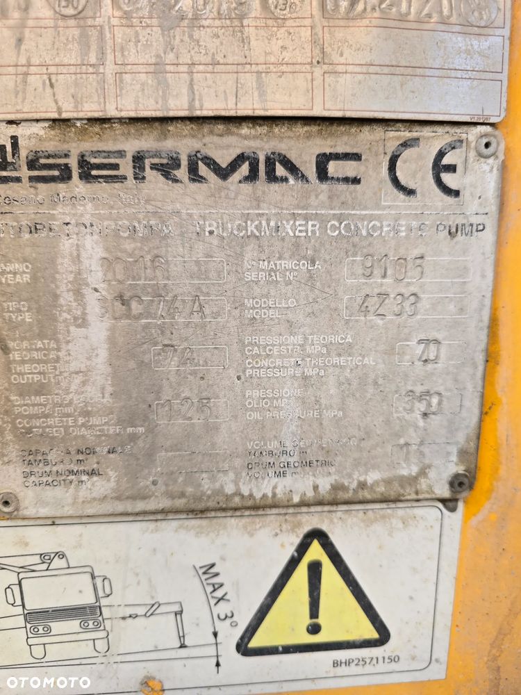 Mercedes-Benz AROCS - 13