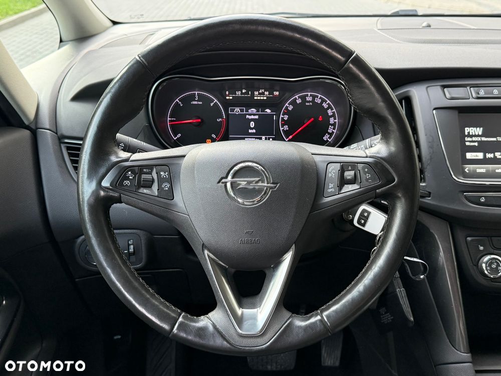 Opel Zafira - 25