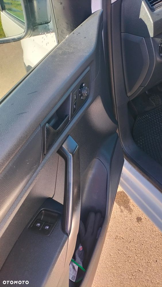 Volkswagen Caddy - 14