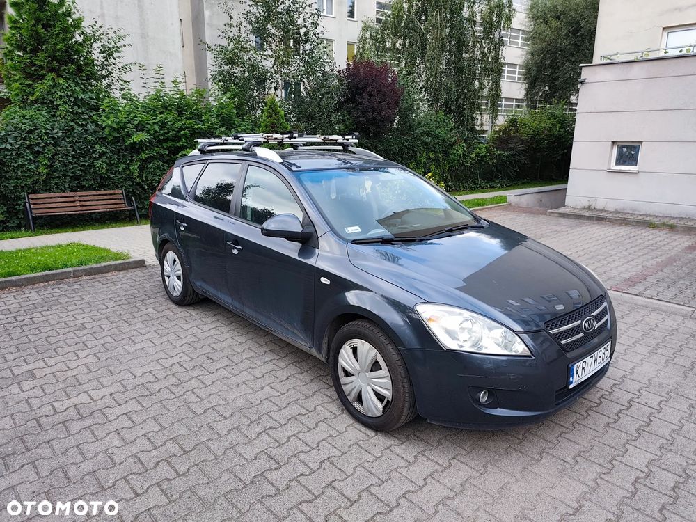 Kia Ceed 1.6 Comfort - 6