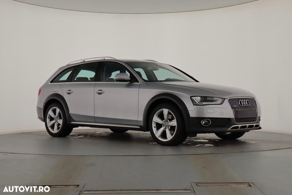 Audi A4 Allroad 2.0 TDI DPF S tronic - 3