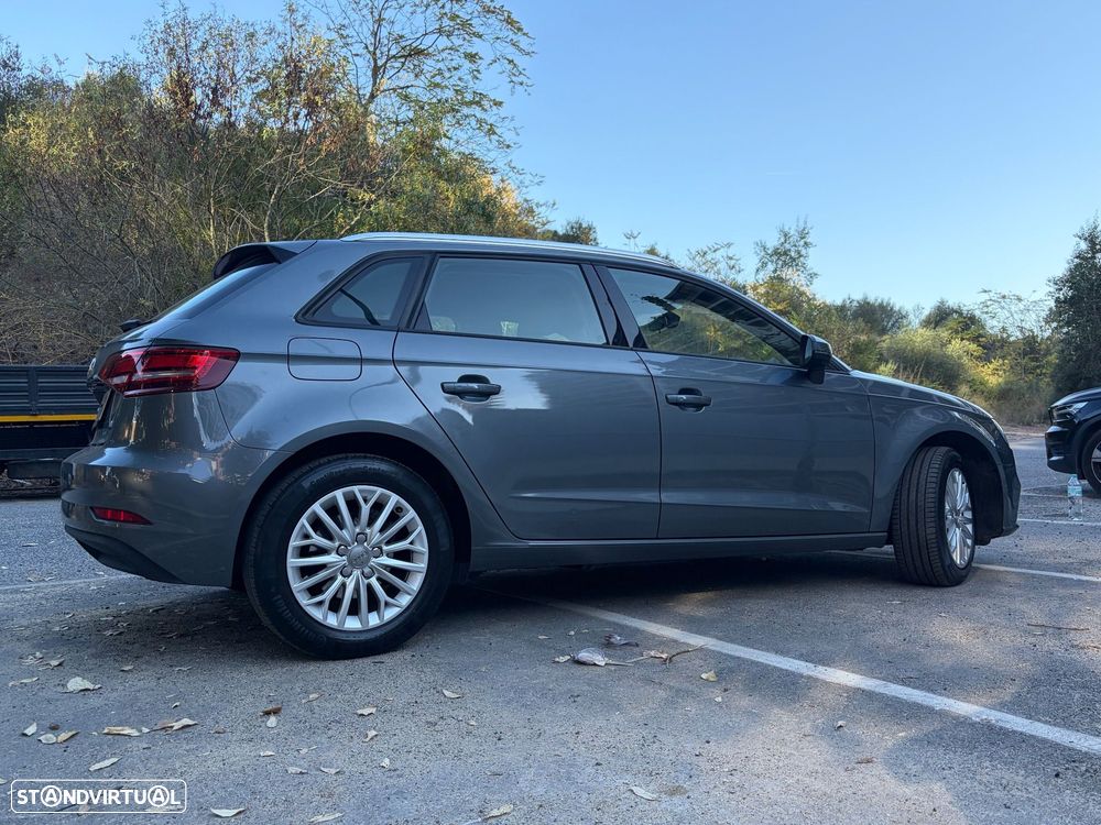 Audi A3 Sportback 1.6 TDI Advance - 6