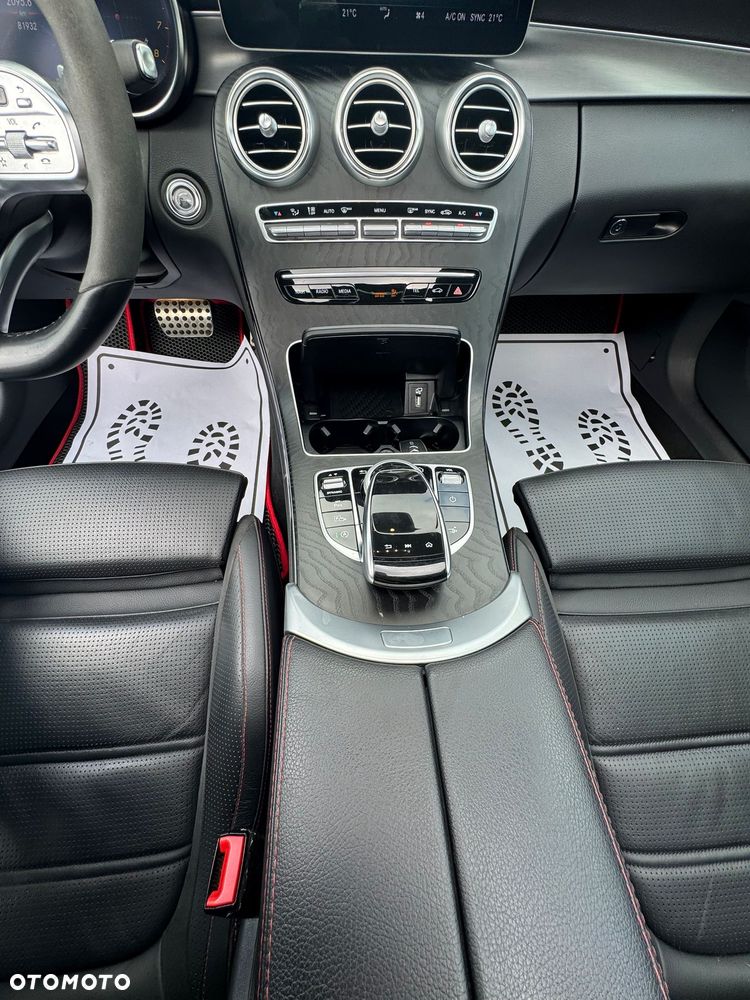 Mercedes-Benz Klasa C 300 9G-TRONIC AMG Line Plus - 36