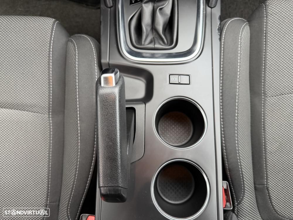 Renault Mégane 1.5 Blue dCi Techno EDC - 26