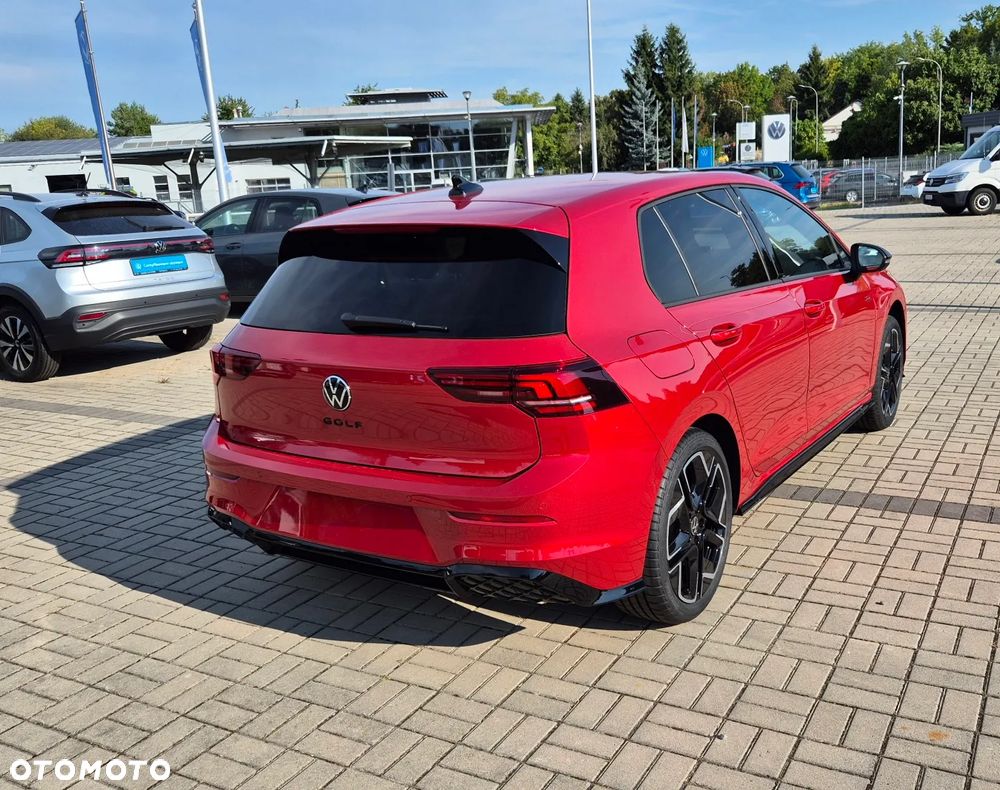 Volkswagen Golf VIII 1.5 TSI R-Line Plus - 15