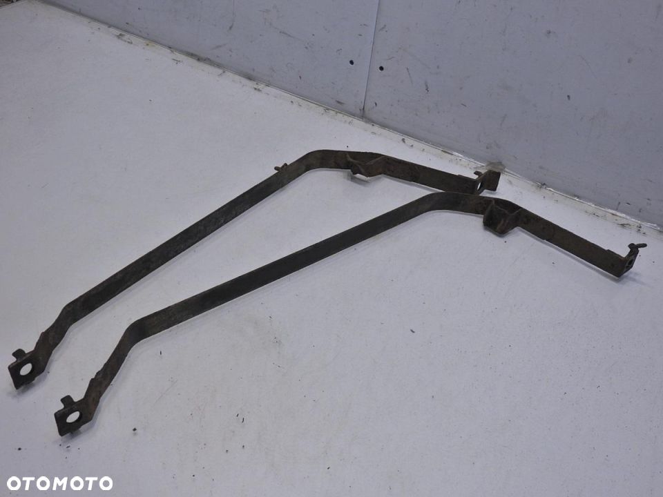UCHWYT MOCOWANIE ZBIORNIKA PALIWA MAZDA 6 II - 7