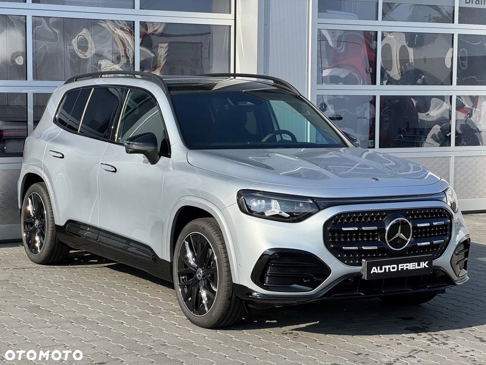 Mercedes-Benz GLB 200 mHEV 4-Matic 8G-eDCT - 6