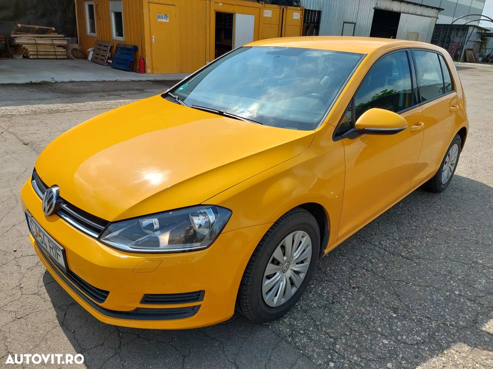 Volkswagen Golf 1.6 TDI DPF Trendline - 1
