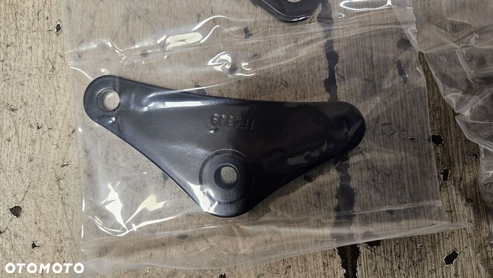 Oryginalne crash-pady Yamaha XJ6F Diversion  36P-F11D0-V0 - 8