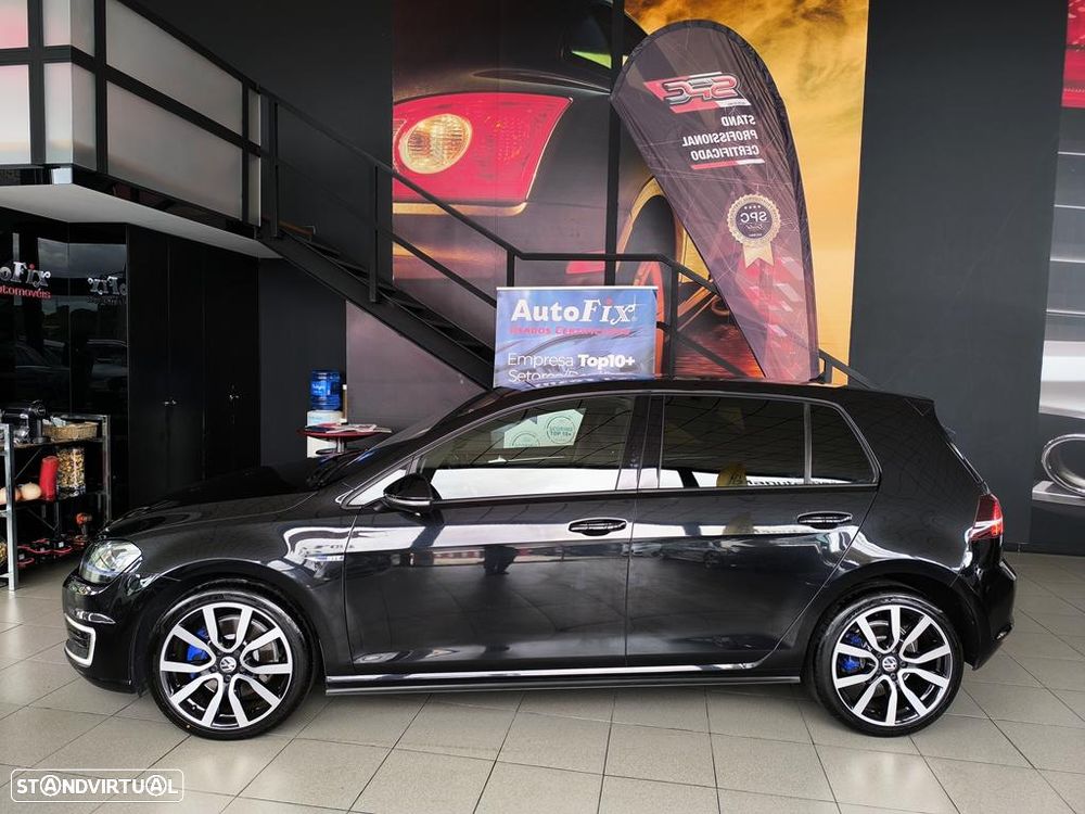 VW Golf 1.4 GTE Plug-In-Hybrid DSG - 3