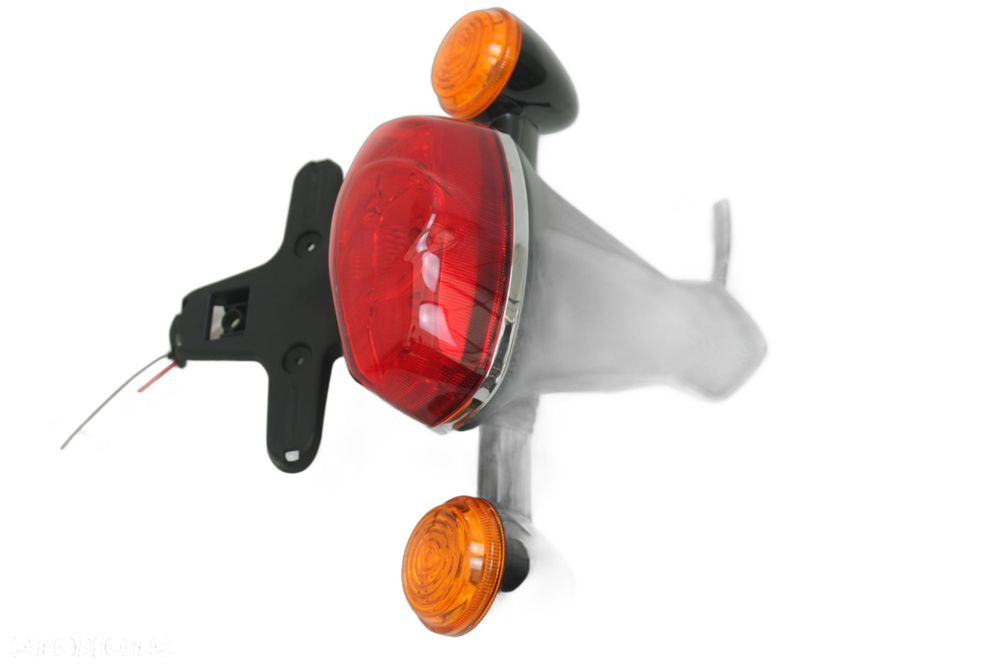 LAMPA TYLNA KIERUNKOWSKAZY Triumph T120 - 4