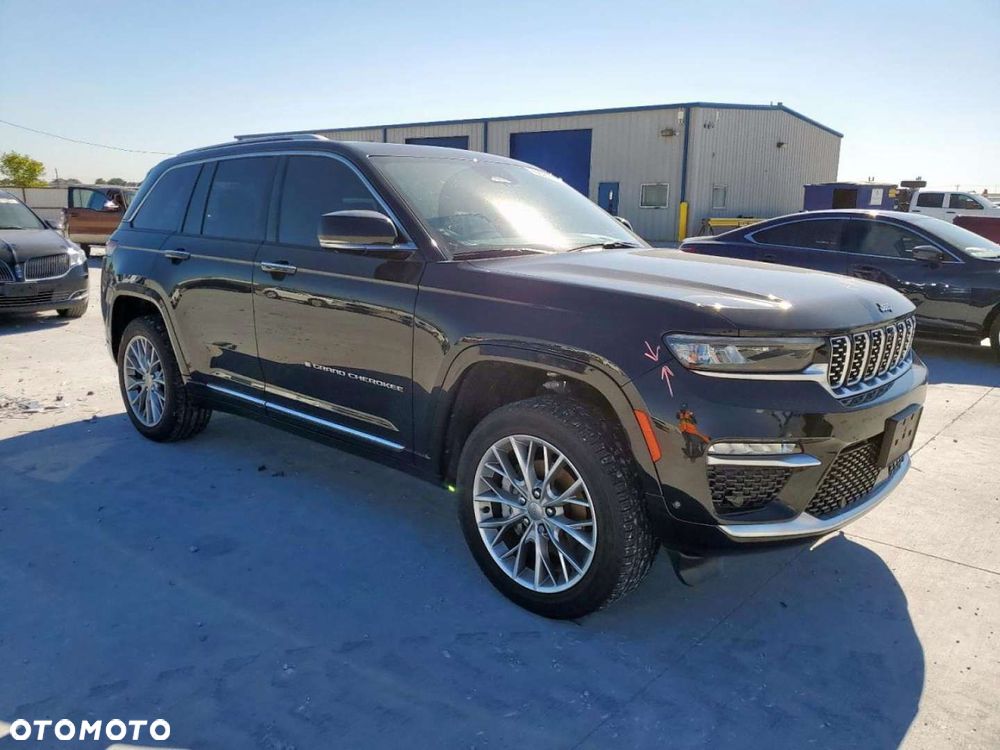 Jeep Grand Cherokee - 9