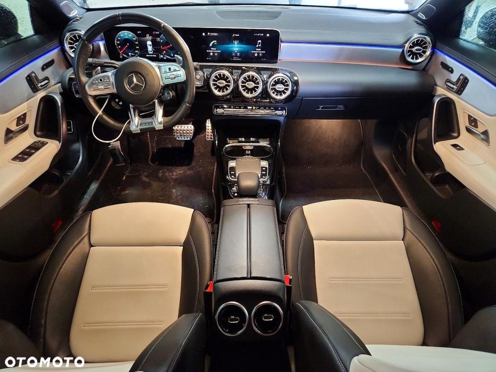 Mercedes-Benz CLA AMG 35 4-Matic 7G-DCT - 7