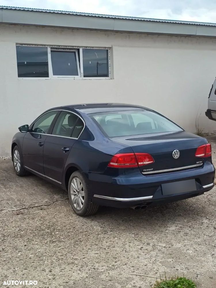Volkswagen Passat 2.0 TDI BlueMotion Tehnology Highline - 4