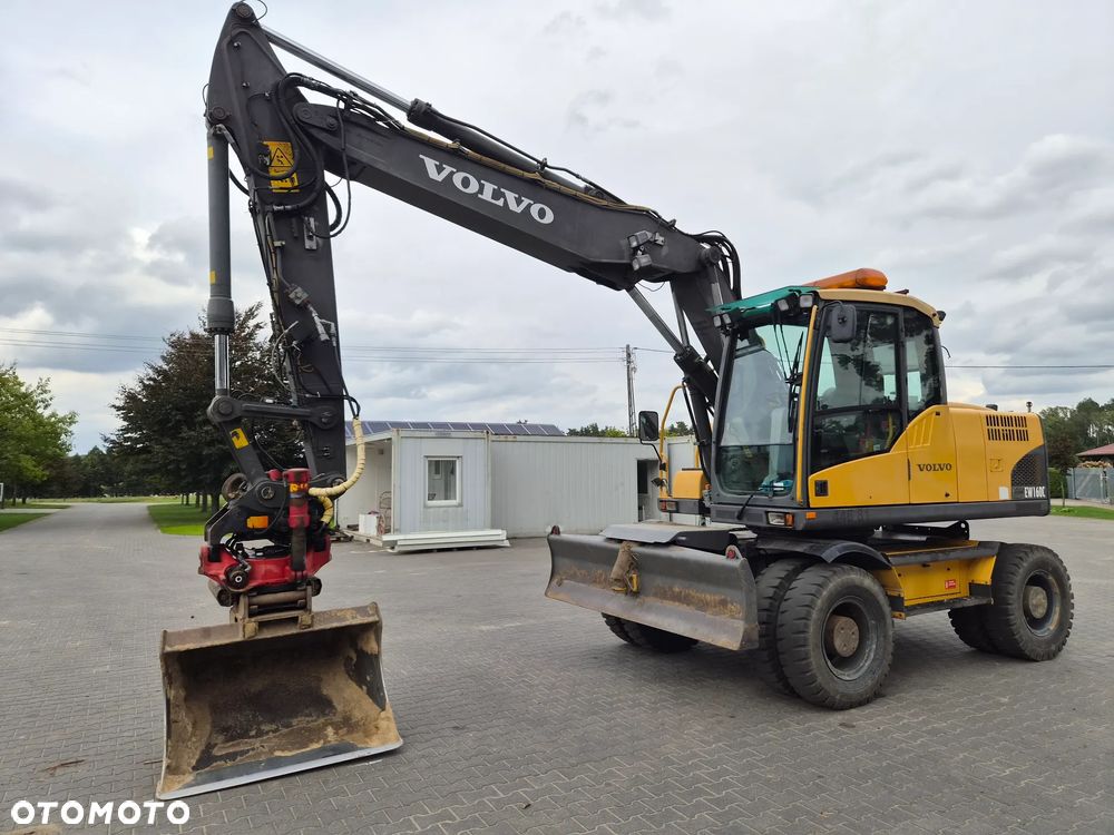 Volvo EW160C - 1