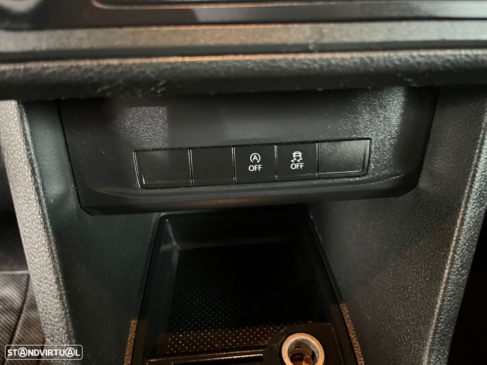 VW Caddy Outro - 28