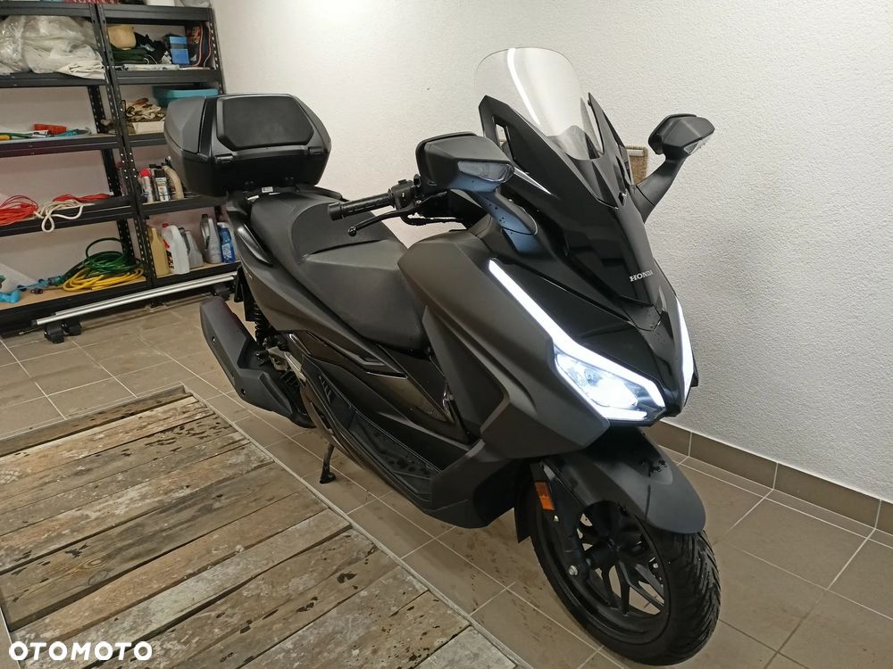 Honda NSS - 16