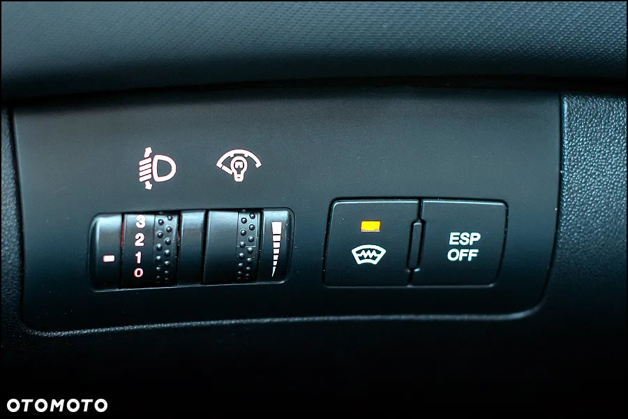 Kia Ceed - 27