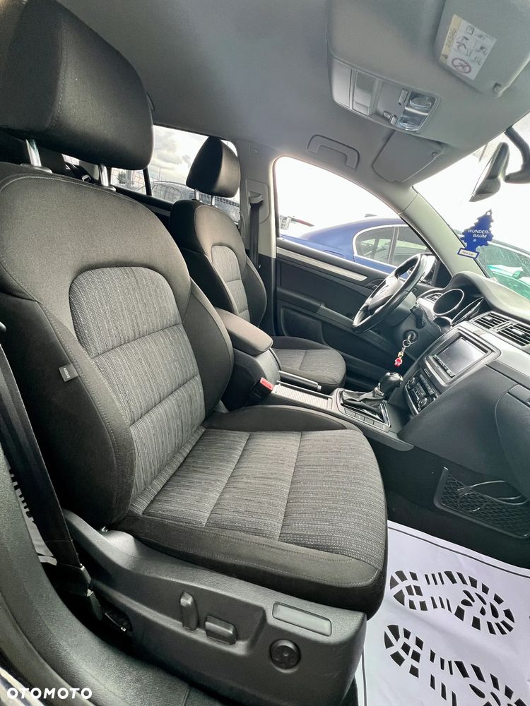 Skoda Superb 2.0 TDI Comfort DSG - 34