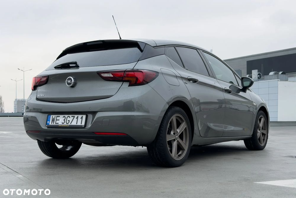 Opel Astra 1.2 T Edition S&S - 3