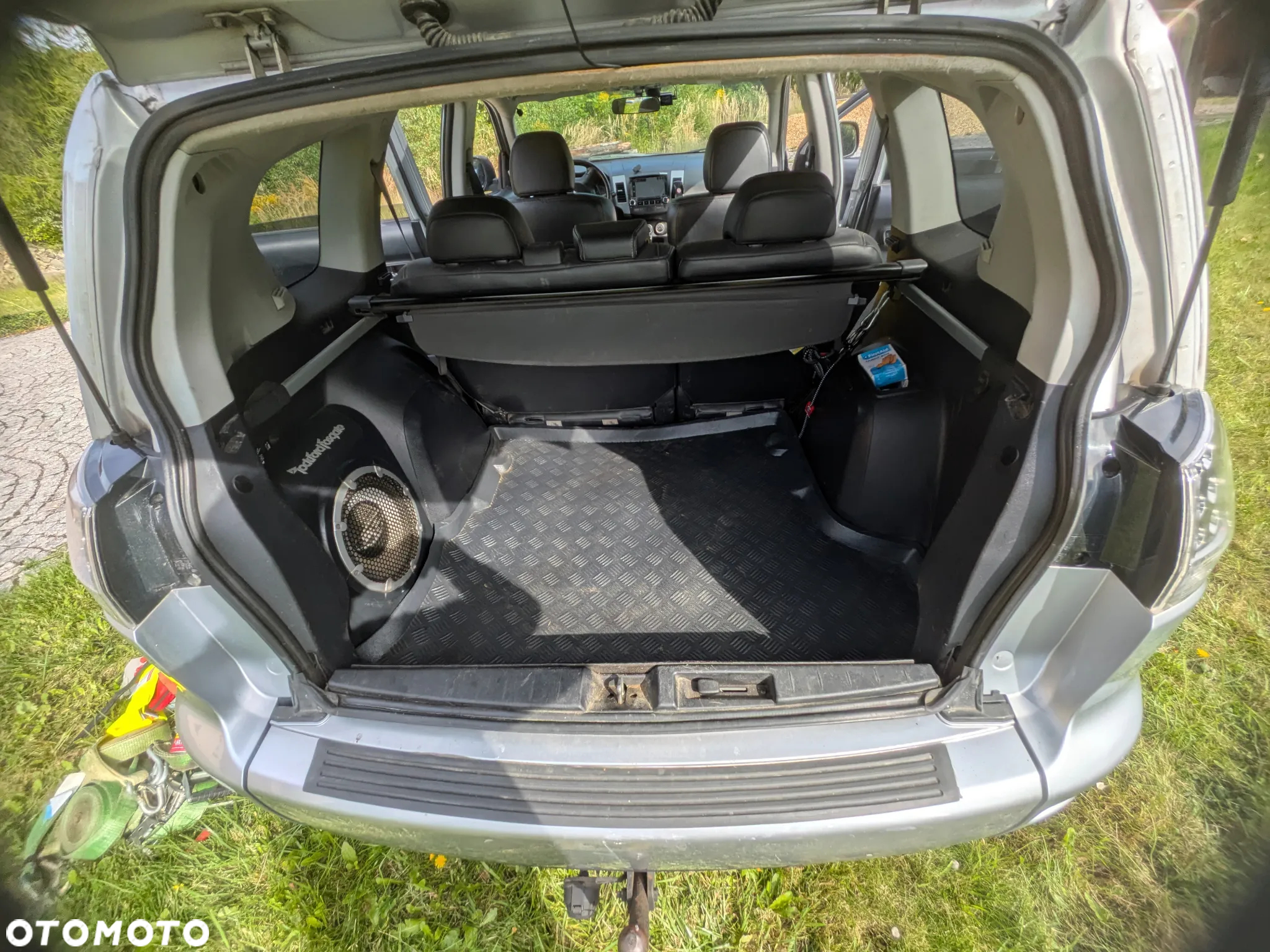 Mitsubishi Outlander 2.2 DID Intense + - 15