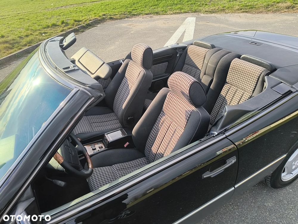 Mercedes-Benz W124 (1984-1993) - 13