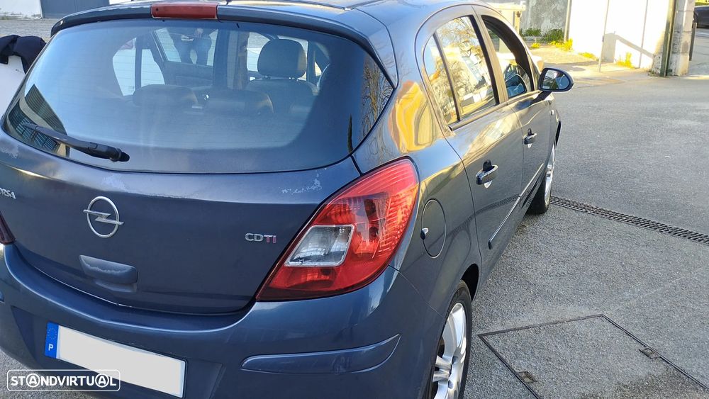 Opel Corsa 1.3 CDTI Cosmo - 4