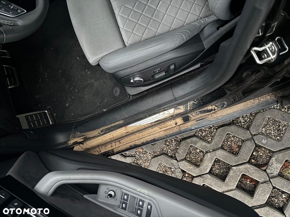 Audi A5 Sportback 40 TDI S tronic S line - 17