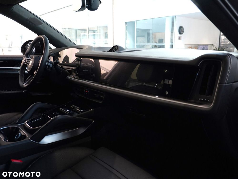 Porsche Cayenne - 36