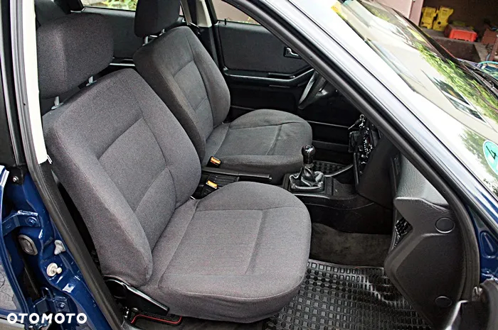 Audi 80 1.6 - 17