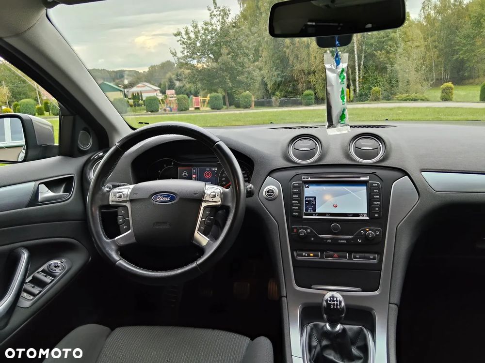 Ford Mondeo Turnier 2.0 TDCi Titanium - 27