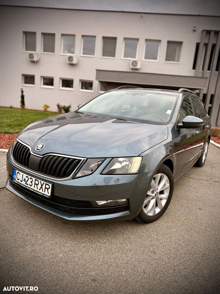 Skoda Octavia - 2