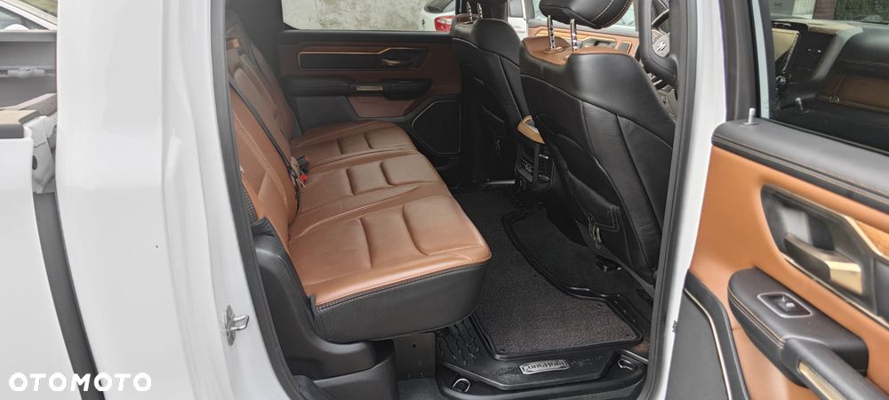 RAM 1500 5.7 Crew Cab Longhorn - 37
