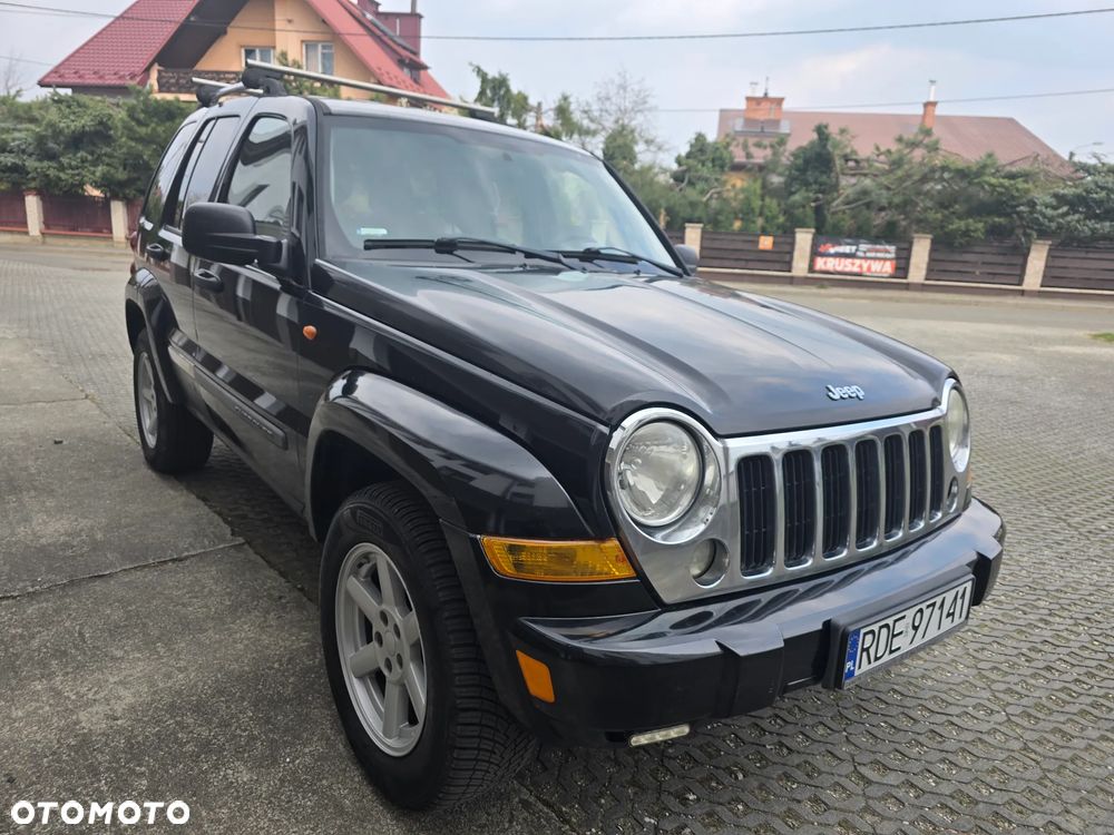 Jeep Cherokee - 2