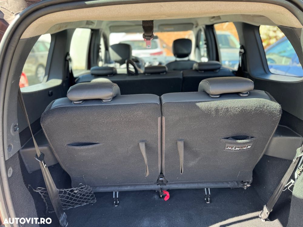 Dacia Lodgy 1.5 dCi 109 CP Laureate - 7